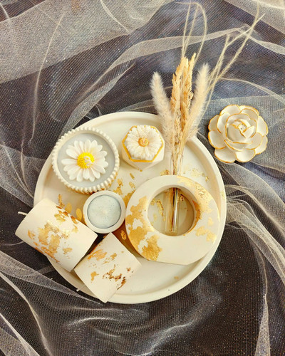 کالکشن دکوری سنگی طرح ورق طلا نما از بالا