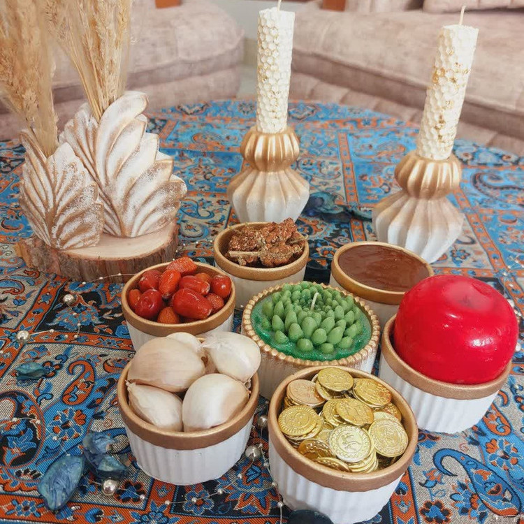 نمای روبرو از هفت سین